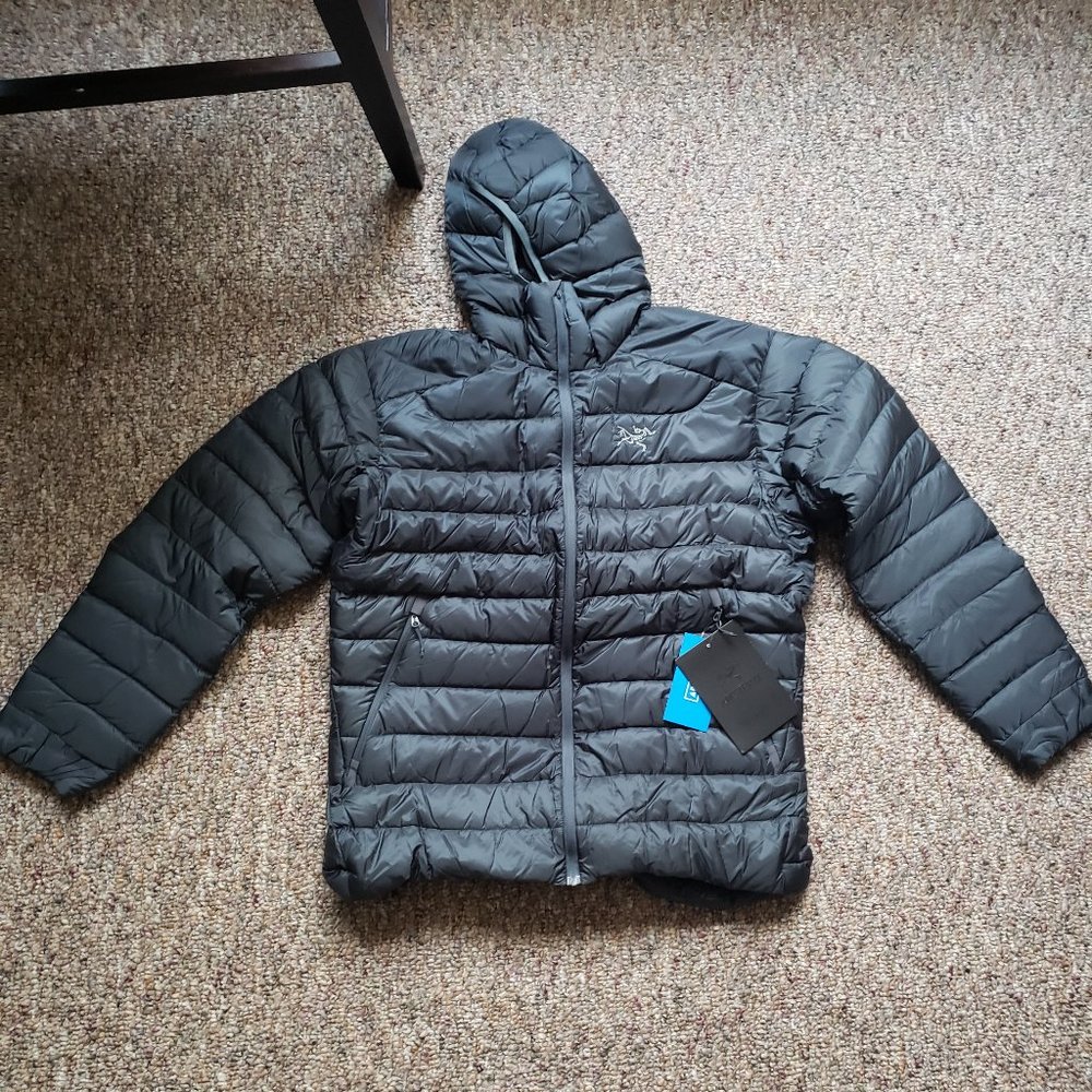 SOLD - NWT Arc'teryx Cerium LT Hooded Down Jacket